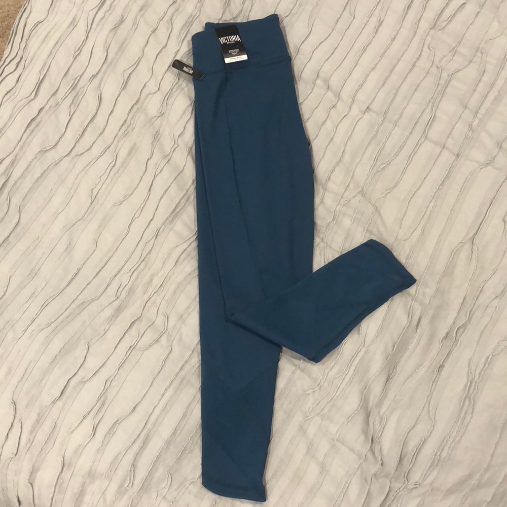 Knockout tights